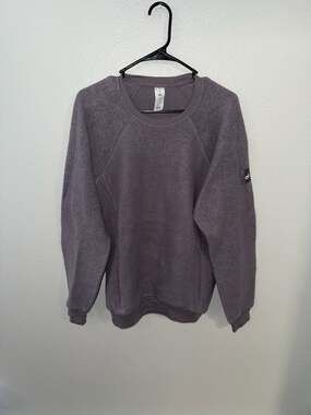 Alo Yoga Sherpa Teddy Fleece Crew Neck Size Medium